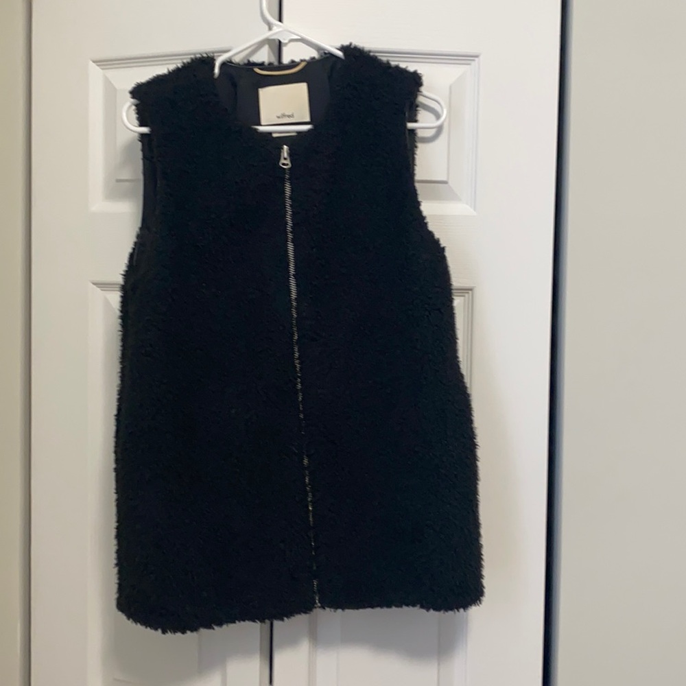 Black faux fur vest